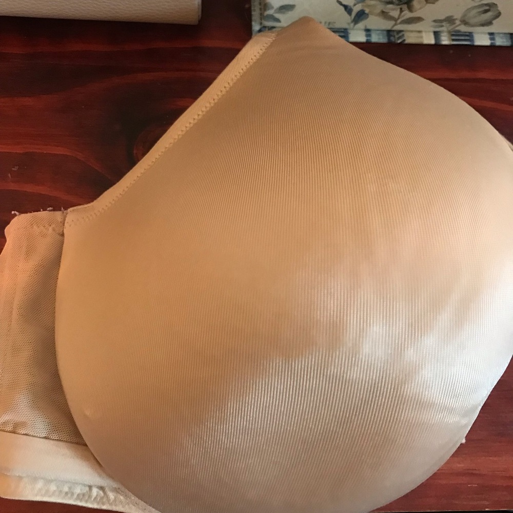 Women’s bra 44D